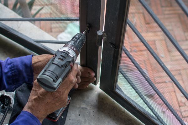 Cost of Steel Window Repair in Chippewa Falls
